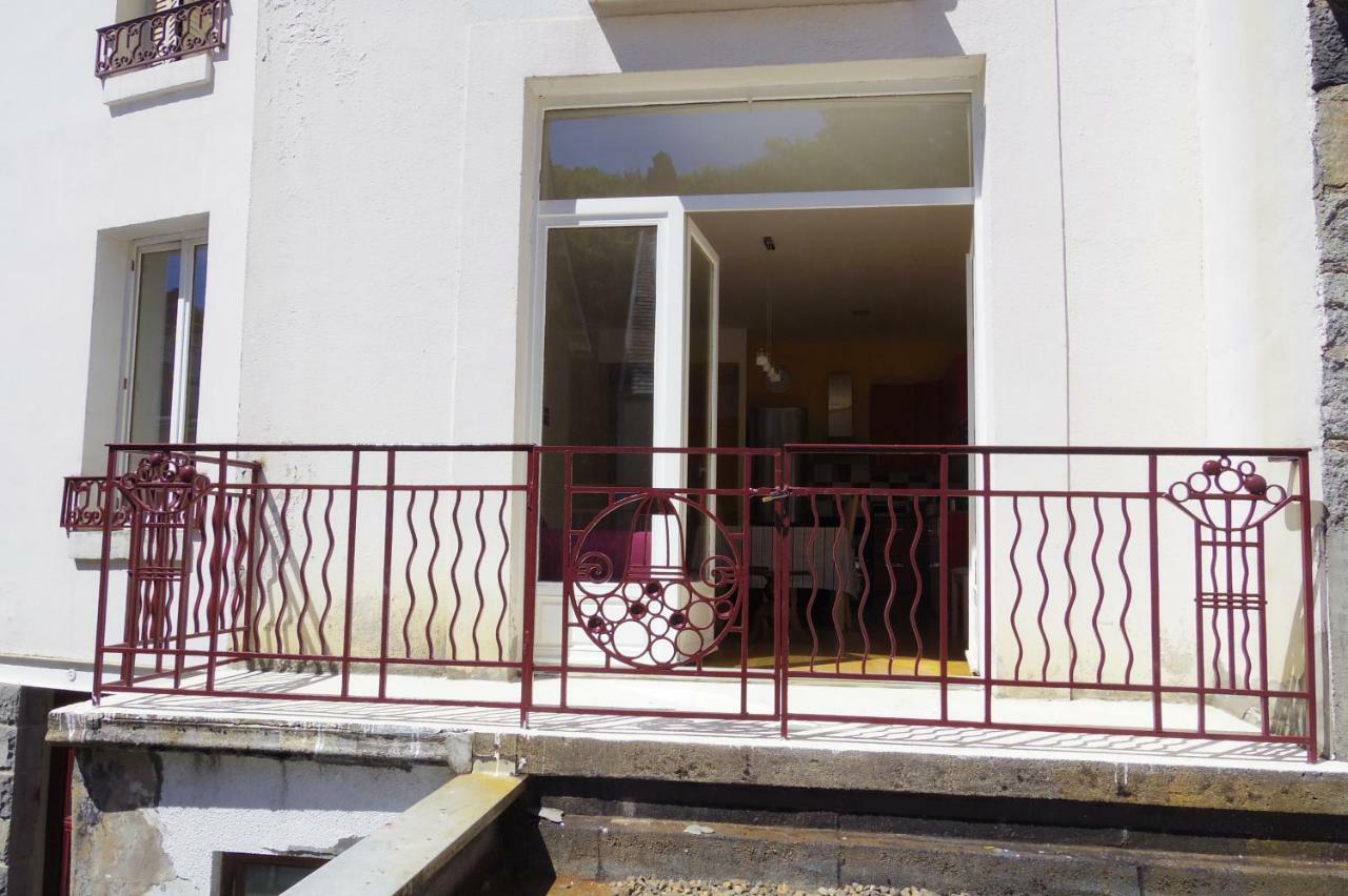 Appartement Le Dordogne La Bourboule Buitenkant foto